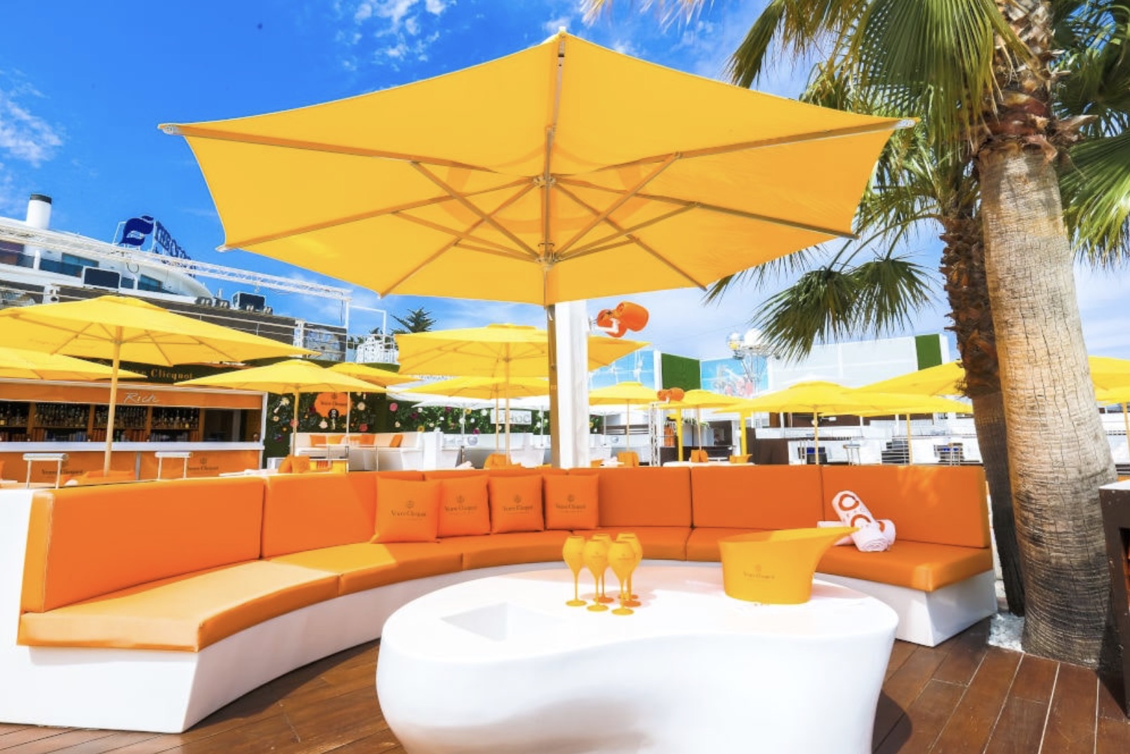 O Beach Pool